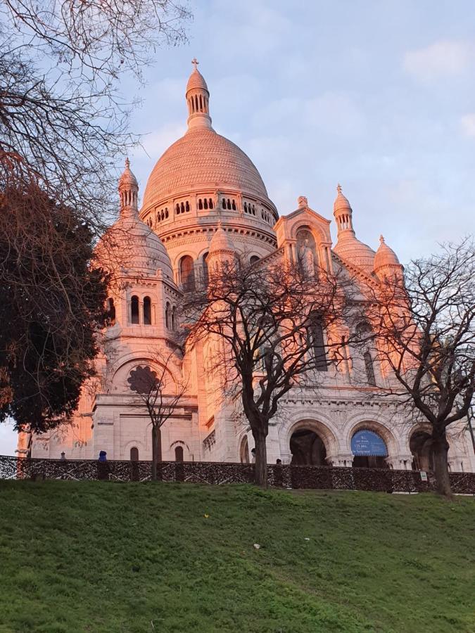 D'hotes Confort Et Charme 9eme Bed & Breakfast Parijs